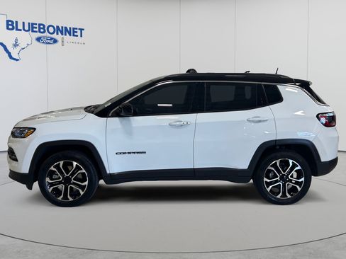 Used 2024 Jeep Compass Limited AWD/4WD image 8