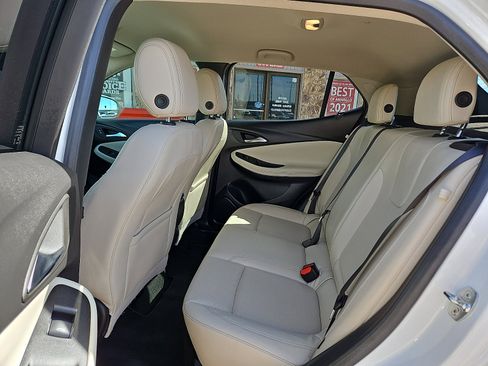 Used 2024 Buick Encore GX Sport Touring image 8