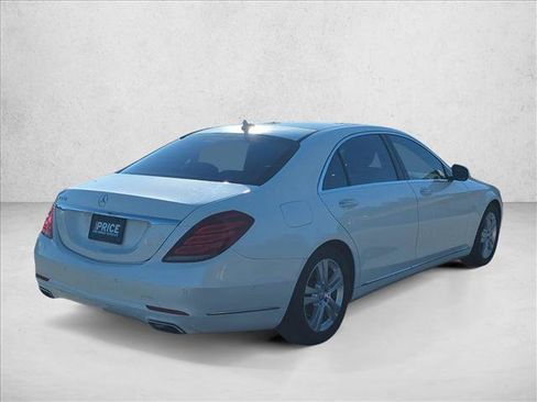 Used 2017 Mercedes-Benz S 550 Sedan image 5