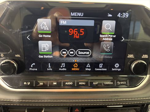 Certified 2023 Nissan Rogue SL w/ SL Premium Package image 20