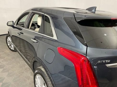 Used 2019 Cadillac XT5 Luxury image 34