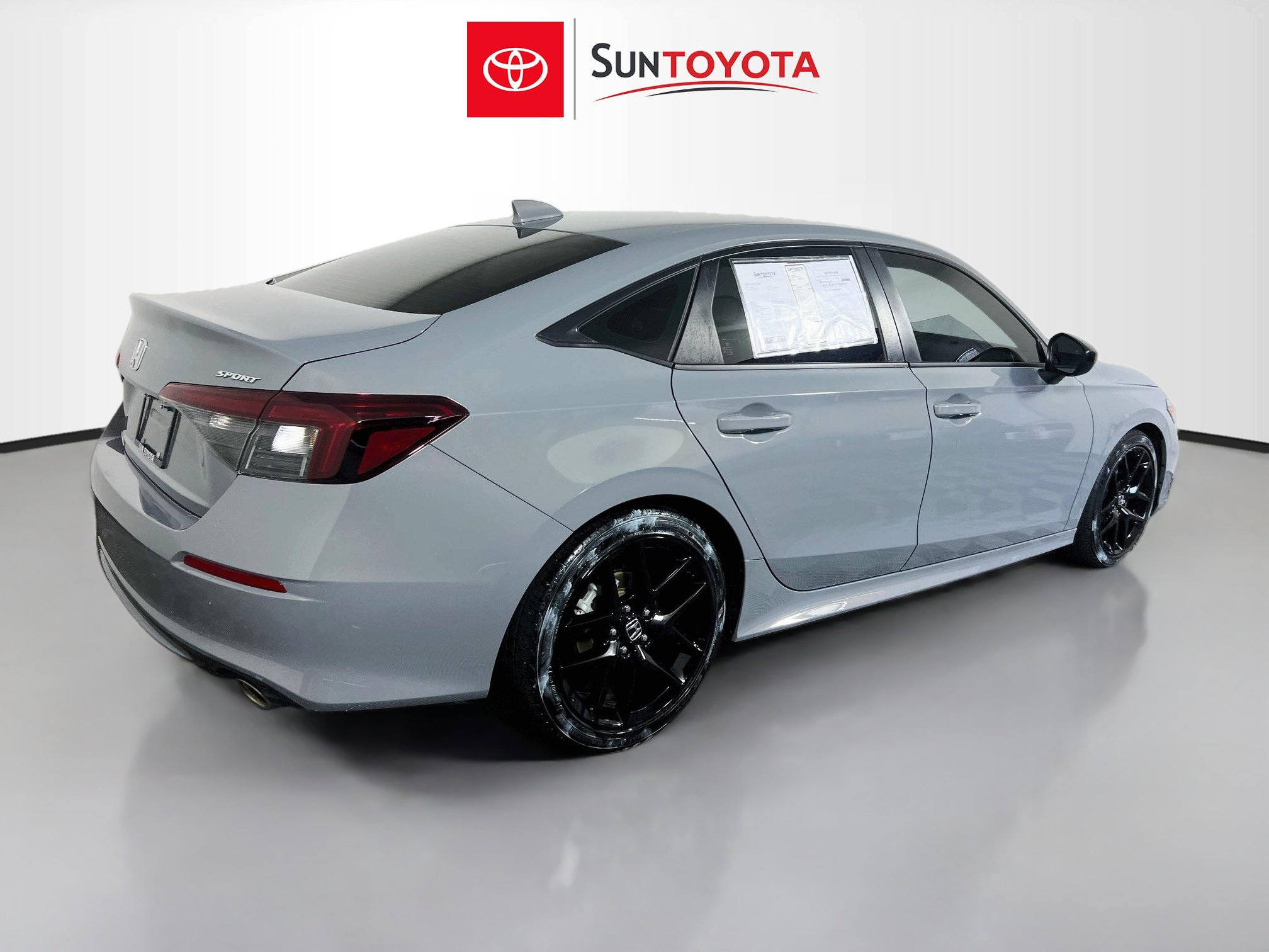 Used 2025 Honda Civic Sport image 4