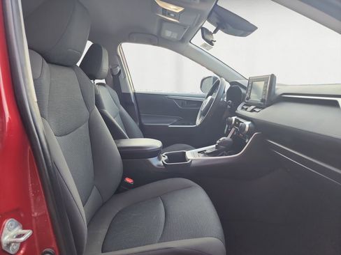 Certified 2022 Toyota RAV4 LE image 15