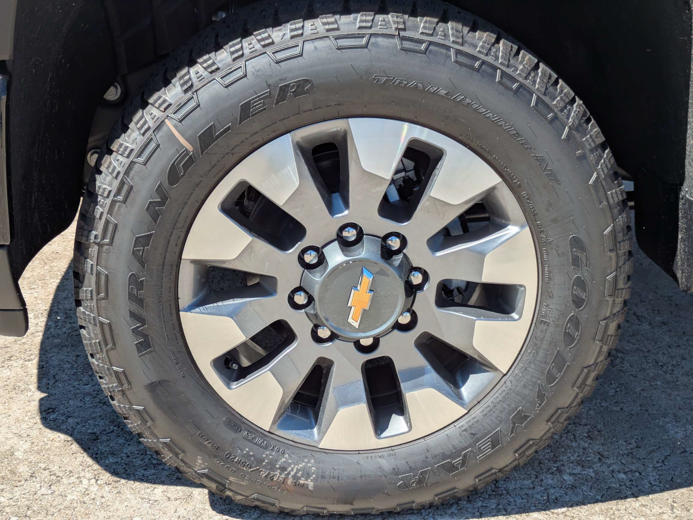 New 2026 Chevrolet Silverado 2500 Custom w/ Custom Value Package AWD/4WD image 28