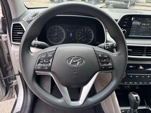 Used 2021 Hyundai Tucson Value FWD image 23