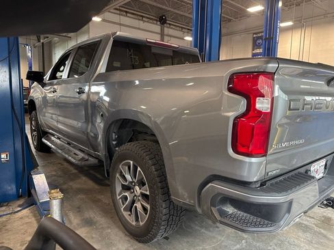 Used 2020 Chevrolet Silverado 1500 RST w/ All-Star Edition AWD/4WD image 3
