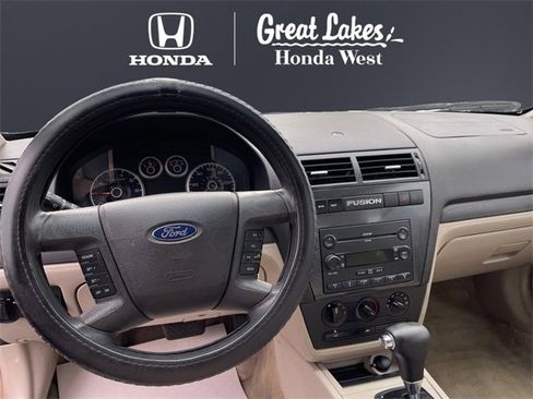 Used 2006 Ford Fusion SE image 10