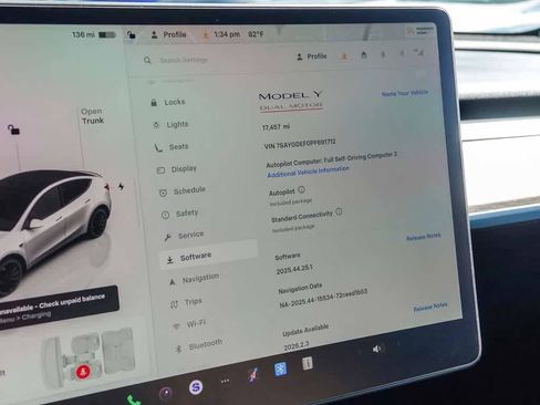 Used 2023 Tesla Model Y Performance image 23