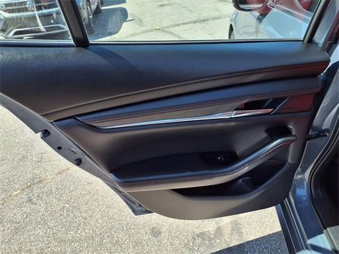 Used 2024 MAZDA MAZDA3 s image 8