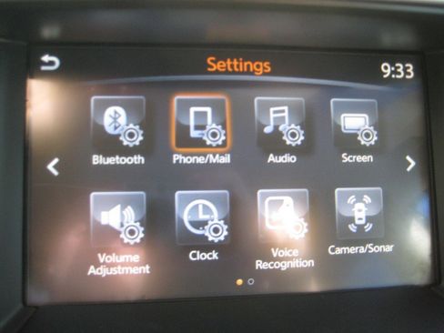 Used 2020 Nissan Pathfinder S image 24