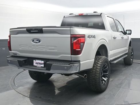 Used 2024 Ford F150 XLT image 5