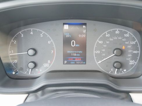 Used 2025 Toyota Corolla LE image 21