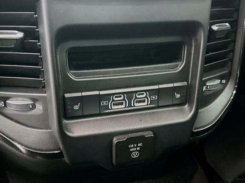 Used 2022 RAM 1500 Limited w/ Bed Utility Group image 31