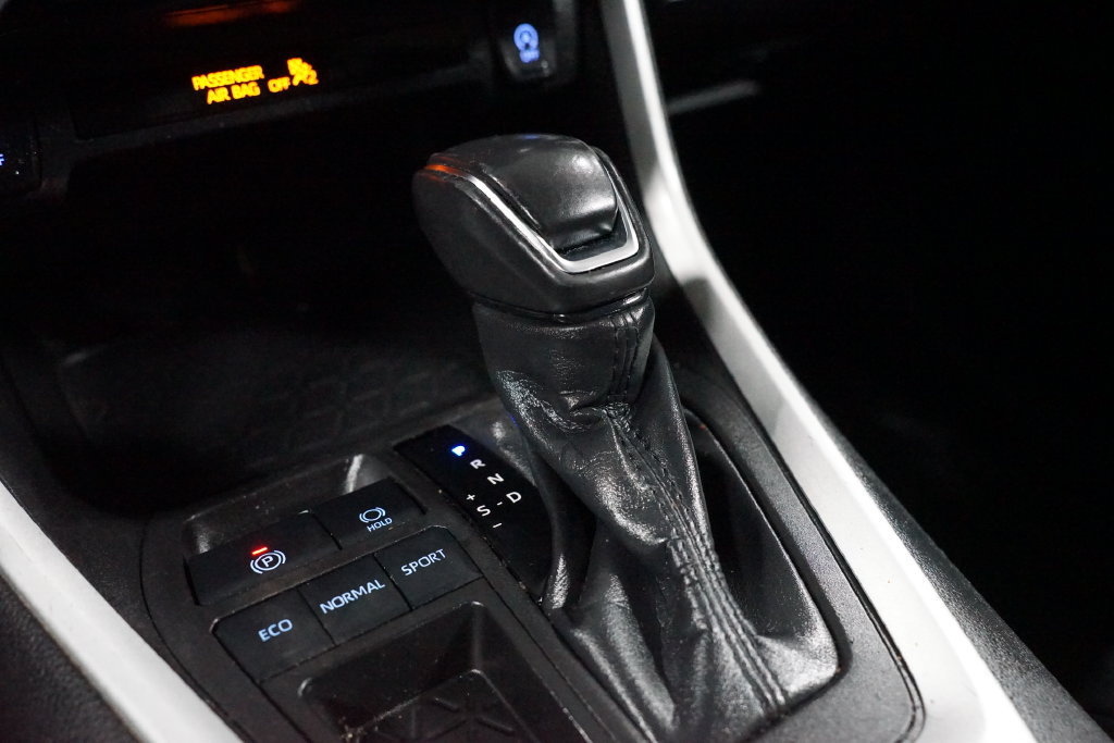 Certified 2022 Toyota RAV4 XLE Premium FWD image 20