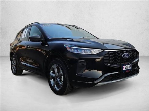 Used 2024 Ford Escape ST-Line AWD/4WD image 3