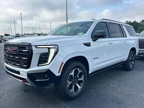 New 2026 GMC Yukon XL AT4 Ultimate AWD/4WD image 5