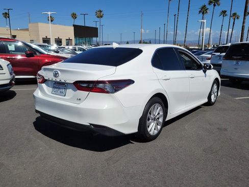 Used 2023 Toyota Camry LE w/ Convenience Package image 4