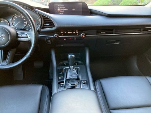 Used 2021 MAZDA MAZDA3 s FWD image 20