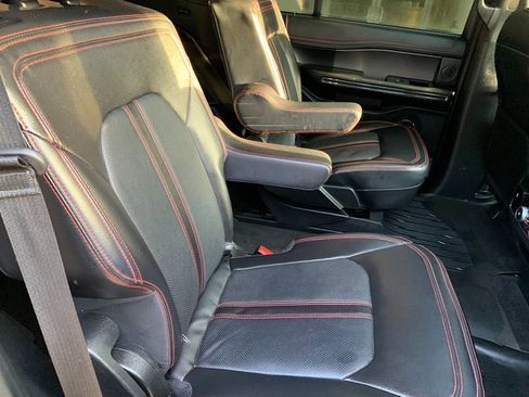 Used 2021 Ford Expedition Limited AWD/4WD image 16