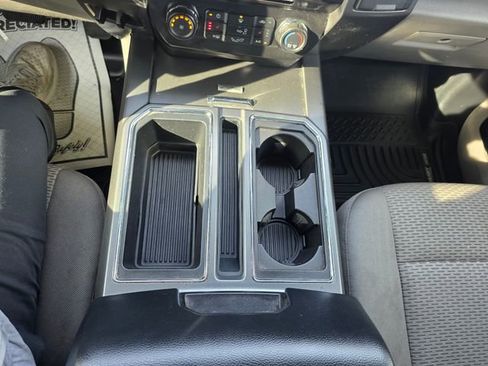 Used 2015 Ford F150 XLT w/ Equipment Group 302A Luxury image 21