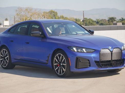 New 2026 BMW i4 eDrive40 w/ M Sport Package image 3