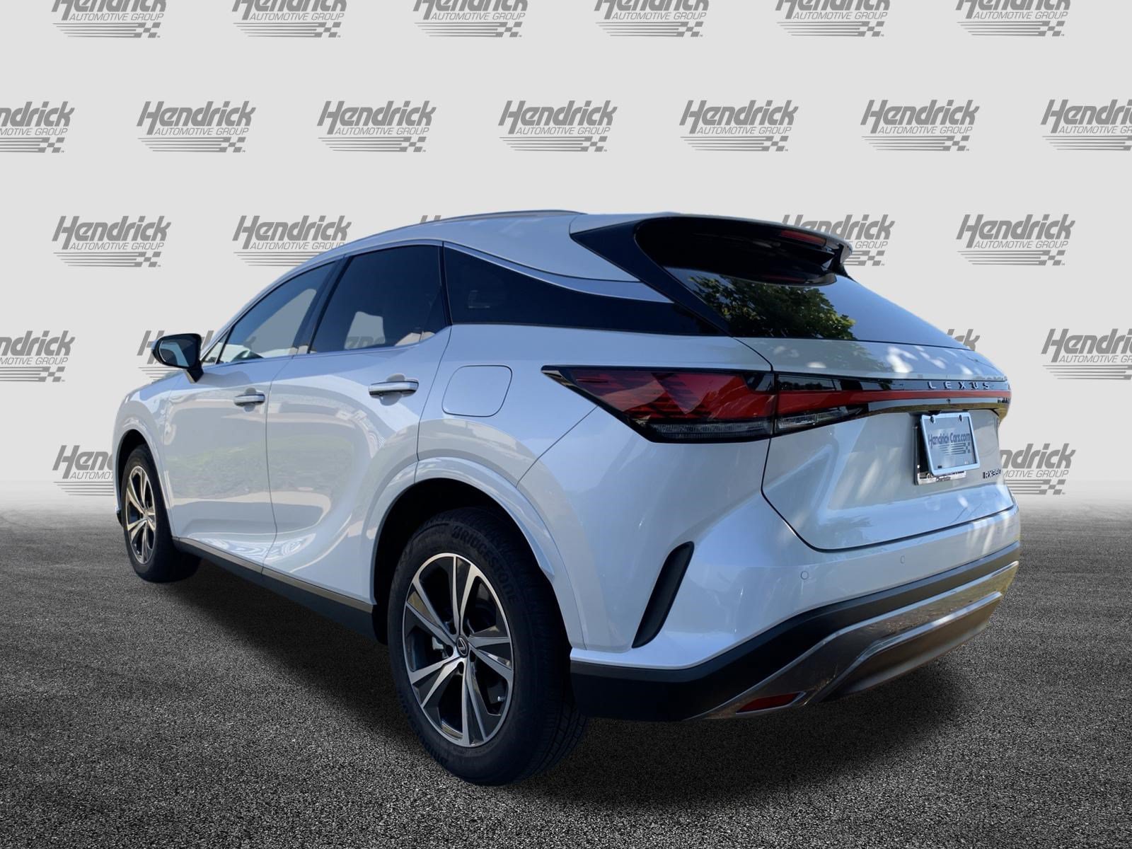 Used 2026 Lexus RX 350 Premium w/ Accessory Package (Z1) FWD image 8