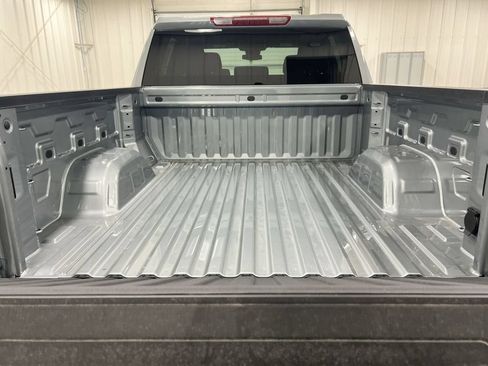 Used 2025 Chevrolet Silverado 1500 LT AWD/4WD image 24