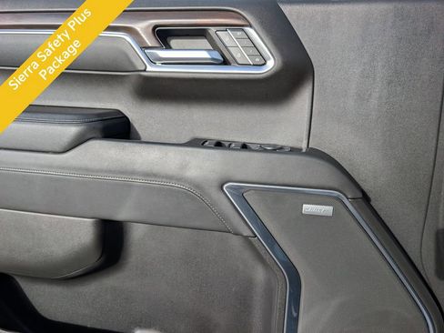 Used 2022 GMC Sierra 1500 SLT image 11