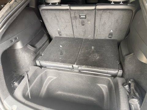 Used 2023 Tesla Model Y Long Range AWD/4WD image 4