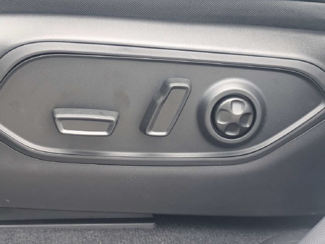 New 2026 Jeep Grand Cherokee Limited AWD/4WD image 22