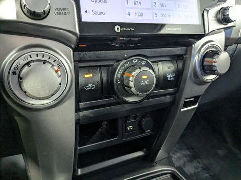 Certified 2022 Toyota 4Runner SR5 image 19