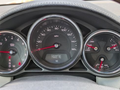 Used 2010 Cadillac CTS Premium image 22