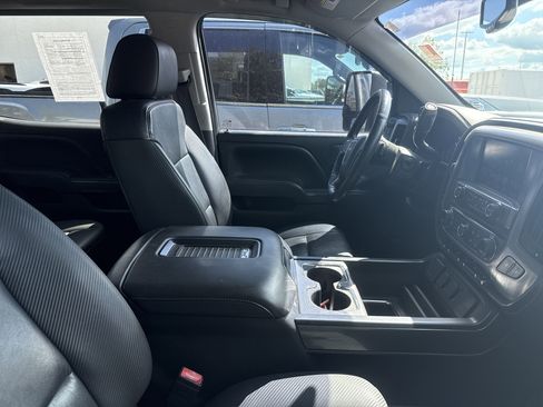 Used 2017 GMC Sierra 1500 SLT image 6