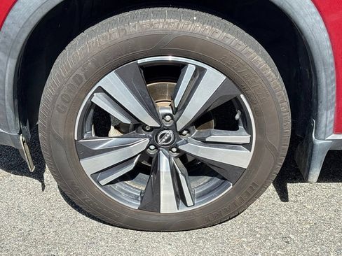 Used 2022 Nissan Rogue SL FWD image 31