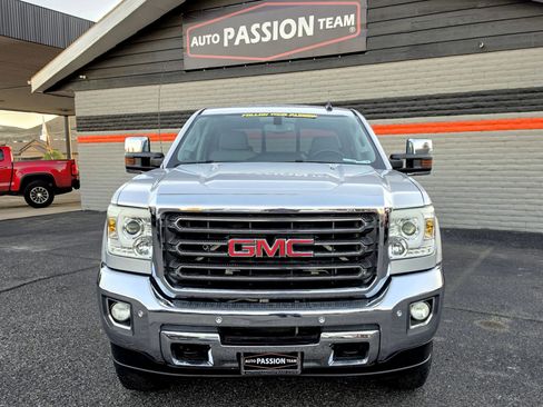Used 2015 GMC Sierra 3500 SLT w/ Duramax Plus Package image 8