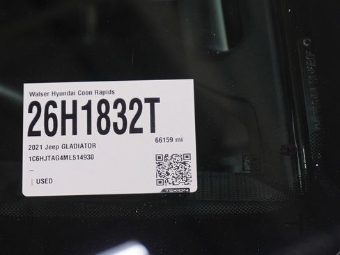 Used 2021 Jeep Gladiator Willys image 25