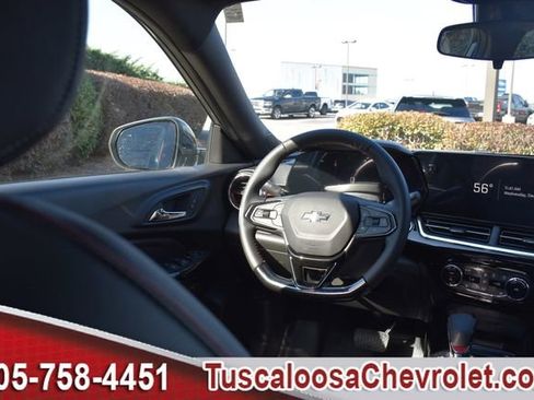 New 2026 Chevrolet Trax RS w/ Sunroof Package image 19