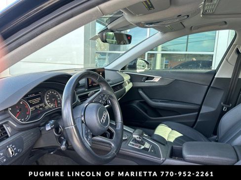 Used 2017 Audi A4 2.0T Premium image 3