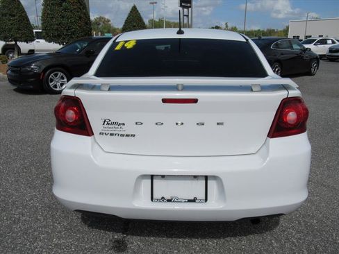 Used 2014 Dodge Avenger SE w/ Rallye Appearance Group image 6