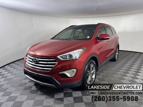 Used 2013 Hyundai Santa Fe Limited w/ Technology Pkg FWD image 1