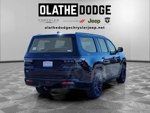 New 2026 Jeep Grand Wagoneer Summit w/ Rear Seat Video Group I image 31