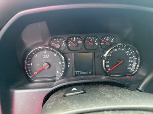 Used 2018 Chevrolet Silverado 1500 Custom w/ Custom Convenience Package image 13