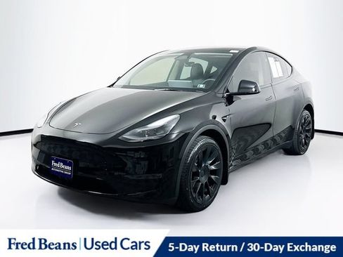 Used 2024 Tesla Model Y Long Range AWD/4WD image 4