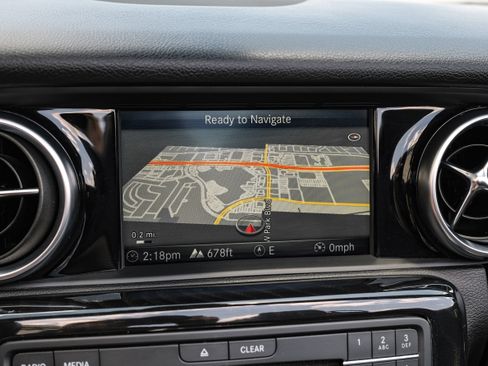 Used 2017 Mercedes-Benz SLC 300 image 18