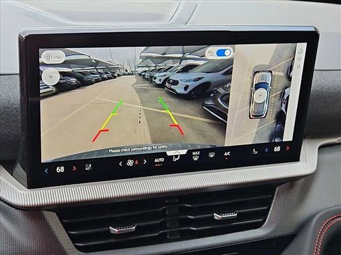 New 2026 Ford Explorer ST-Line w/ ST-Line Street Pack image 13