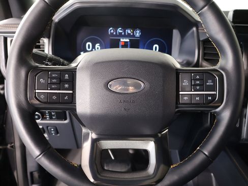 Used 2024 Ford Expedition Platinum RWD image 3
