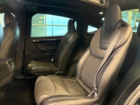 Used 2017 Tesla Model X 75D image 21