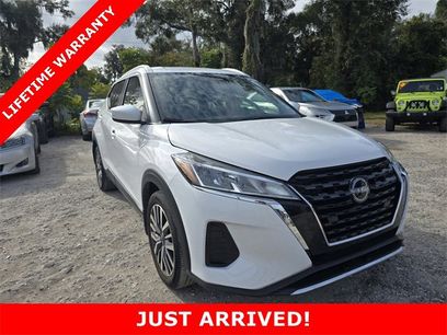 Used 2023 Nissan Kicks SV