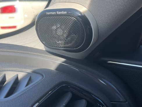 Used 2019 MINI Cooper Clubman S image 11