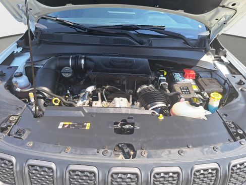 Used 2023 Jeep Compass Trailhawk AWD/4WD image 27